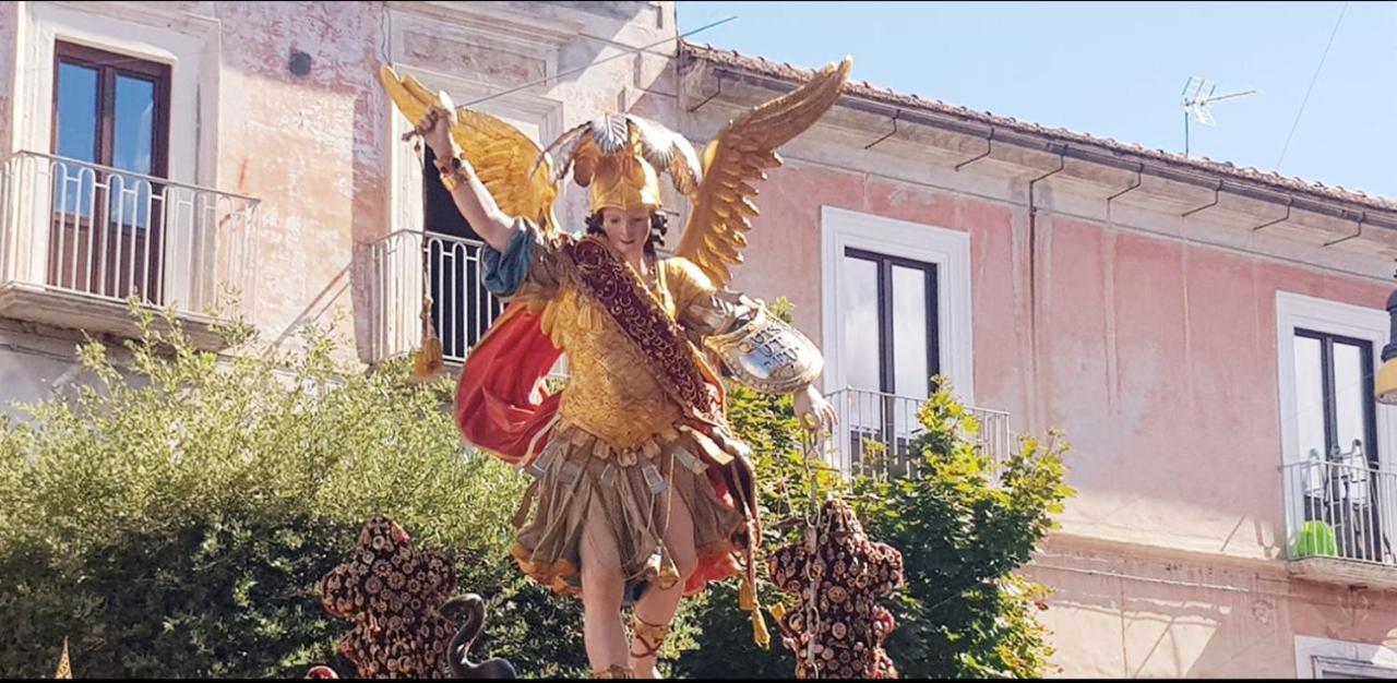 Hotel Vallisdea Sala Consilina Bagian luar foto