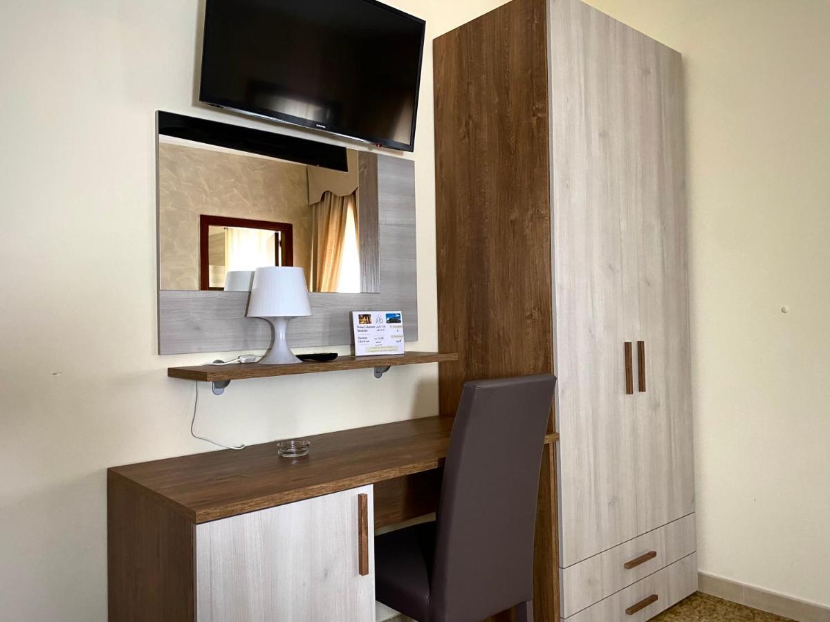 Hotel Vallisdea Sala Consilina Bagian luar foto