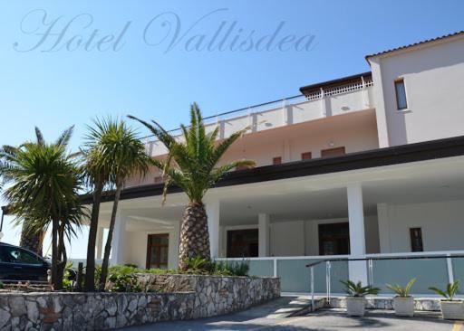 Hotel Vallisdea Sala Consilina Bagian luar foto